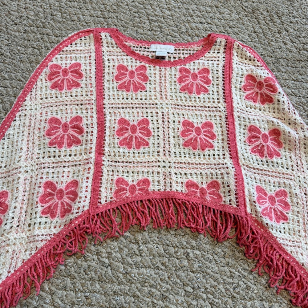 House of Harlow 1960 Cream Pink Coquette Crochet Bow Fringe Poncho Sweater‎ OS - Picture 8 of 9